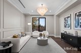 https://images.listonce.com.au/custom/160x/listings/5-robin-hood-court-doncaster-east-vic-3109/913/01913913_img_08.jpg?kO_adKcxw5U