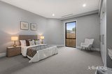 https://images.listonce.com.au/custom/160x/listings/5-robin-hood-court-doncaster-east-vic-3109/913/01913913_img_09.jpg?XP8X2vLRDIQ