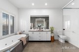 https://images.listonce.com.au/custom/160x/listings/5-roger-court-nunawading-vic-3131/400/01979400_img_09.jpg?QTGEsGffy8M