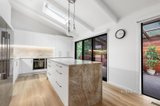 https://images.listonce.com.au/custom/160x/listings/5-roslyn-court-eltham-north-vic-3095/108/01717108_img_05.jpg?-34Vjh0ush4
