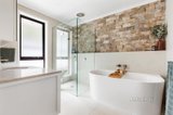 https://images.listonce.com.au/custom/160x/listings/5-roslyn-court-eltham-north-vic-3095/108/01717108_img_11.jpg?ov6bGcX6SRA