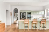 https://images.listonce.com.au/custom/160x/listings/5-rothesay-avenue-elwood-vic-3184/518/01988518_img_05.jpg?qxWfoamaHag