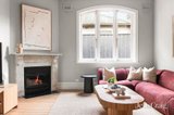 https://images.listonce.com.au/custom/160x/listings/5-rothesay-avenue-elwood-vic-3184/518/01988518_img_09.jpg?ZlE68vAzM8Q