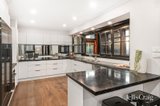 https://images.listonce.com.au/custom/160x/listings/5-samuel-beavis-place-croydon-hills-vic-3136/282/01767282_img_04.jpg?0mqk5R92NqI