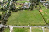 https://images.listonce.com.au/custom/160x/listings/5-scenic-rise-kilsyth-vic-3137/661/01916661_img_09.jpg?VSLa2X9Mn8g