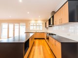 https://images.listonce.com.au/custom/160x/listings/5-seaview-avenue-bentleigh-vic-3204/753/01778753_img_01.jpg?osL4V5f0xD8