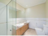https://images.listonce.com.au/custom/160x/listings/5-seaview-avenue-bentleigh-vic-3204/753/01778753_img_07.jpg?-6NXhx2bukQ