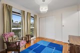 https://images.listonce.com.au/custom/160x/listings/5-selina-avenue-mooroolbark-vic-3138/823/01574823_img_12.jpg?GvcvMWOGJ-s