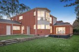 https://images.listonce.com.au/custom/160x/listings/5-settler-court-glen-waverley-vic-3150/342/01399342_img_12.jpg?S0-R2x6aRsQ