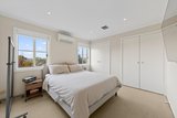 https://images.listonce.com.au/custom/160x/listings/5-sewell-street-mont-albert-north-vic-3129/299/01891299_img_07.jpg?4LitQ8K-4M8