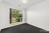 https://images.listonce.com.au/custom/160x/listings/5-silverdale-drive-darley-vic-3340/504/01612504_img_11.jpg?P6d7TD70tjo