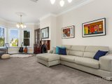 https://images.listonce.com.au/custom/160x/listings/5-smith-avenue-williamstown-vic-3016/625/01202625_img_11.jpg?3vV1xMqEX0Q