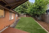 https://images.listonce.com.au/custom/160x/listings/5-smithdene-avenue-ringwood-east-vic-3135/990/01681990_img_09.jpg?qs5eKuA1qDo