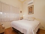 https://images.listonce.com.au/custom/160x/listings/5-southampton-street-footscray-vic-3011/757/01202757_img_05.jpg?XRcHaGFScNQ