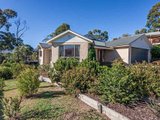 https://images.listonce.com.au/custom/160x/listings/5-spinebill-court-healesville-vic-3777/356/01525356_img_01.jpg?76NW0ybHQi8