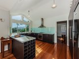 https://images.listonce.com.au/custom/160x/listings/5-spinebill-court-healesville-vic-3777/356/01525356_img_04.jpg?cw9ciRaN8GI