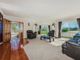 https://images.listonce.com.au/custom/160x/listings/5-spinebill-court-healesville-vic-3777/356/01525356_img_05.jpg?RazA7C7cCB8