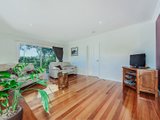 https://images.listonce.com.au/custom/160x/listings/5-spinebill-court-healesville-vic-3777/356/01525356_img_07.jpg?cLB1ORH0cDU