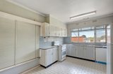 https://images.listonce.com.au/custom/160x/listings/5-st-albans-street-mount-waverley-vic-3149/529/00170529_img_03.jpg?_PwXyQwDEtQ