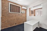 https://images.listonce.com.au/custom/160x/listings/5-station-street-mooroolbark-vic-3138/962/01579962_img_12.jpg?XH2e1GPMrK0