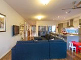 https://images.listonce.com.au/custom/160x/listings/5-stradbroke-road-montrose-vic-3765/132/01524132_img_06.jpg?2gfbffQTA4M