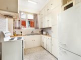 https://images.listonce.com.au/custom/160x/listings/5-stroud-street-balwyn-vic-3103/501/01684501_img_03.jpg?Imiz3HYTUNs