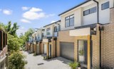 https://images.listonce.com.au/custom/160x/listings/5-surat-place-lilydale-vic-3140/909/01724909_img_01.jpg?zd58TbTXHXo