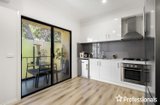 https://images.listonce.com.au/custom/160x/listings/5-surat-place-lilydale-vic-3140/909/01724909_img_02.jpg?48rEqosUfIA