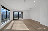 https://images.listonce.com.au/custom/160x/listings/5-swallow-street-winter-valley-vic-3358/668/01990668_img_06.jpg?3yuf0w4kWCY