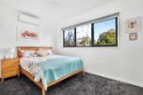 https://images.listonce.com.au/custom/160x/listings/5-sweetland-road-mooroolbark-vic-3138/371/01547371_img_13.jpg?bKdhvGlNfzI