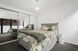 https://images.listonce.com.au/custom/160x/listings/5-sweetland-road-mooroolbark-vic-3138/371/01547371_img_17.jpg?fPTNV3-eH7U