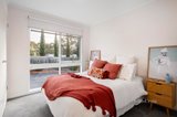 https://images.listonce.com.au/custom/160x/listings/5-tambo-close-croydon-hills-vic-3136/486/01718486_img_12.jpg?8IJbciShLPU
