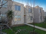 https://images.listonce.com.au/custom/160x/listings/5-taunton-place-lake-gardens-vic-3355/878/01575878_img_01.jpg?rZifdhb6FWw