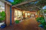 https://images.listonce.com.au/custom/160x/listings/5-taylor-street-ashburton-vic-3147/615/00426615_img_08.jpg?vCLeFwZJJts