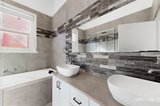 https://images.listonce.com.au/custom/160x/listings/5-the-crescent-ascot-vale-vic-3032/855/01914855_img_13.jpg?aZdRm08V8AY