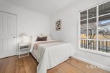 https://images.listonce.com.au/custom/160x/listings/5-third-avenue-box-hill-north-vic-3129/082/01950082_img_15.jpg?vINDPIurnwM