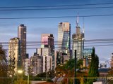 https://images.listonce.com.au/custom/160x/listings/5-tribe-street-south-melbourne-vic-3205/004/01090004_img_10.jpg?BlqEm5lV_f4