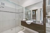 https://images.listonce.com.au/custom/160x/listings/5-tucker-road-bentleigh-vic-3204/764/00732764_img_08.jpg?s-NSbmtiSh4