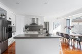 https://images.listonce.com.au/custom/160x/listings/5-twisden-road-bentleigh-vic-3204/409/01908409_img_05.jpg?61xDL2oqCyA