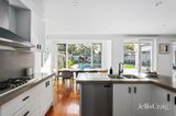 https://images.listonce.com.au/custom/160x/listings/5-twisden-road-bentleigh-vic-3204/409/01908409_img_06.jpg?oiz1piC7DEQ
