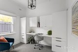 https://images.listonce.com.au/custom/160x/listings/5-twisden-road-bentleigh-vic-3204/409/01908409_img_11.jpg?MDv49P95e8o
