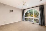 https://images.listonce.com.au/custom/160x/listings/5-union-road-lilydale-vic-3140/819/01691819_img_06.jpg?2US3NrS8DNQ