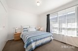 https://images.listonce.com.au/custom/160x/listings/5-uralla-court-mooroolbark-vic-3138/332/01950332_img_05.jpg?1wG9vk3Onho