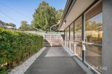https://images.listonce.com.au/custom/160x/listings/5-uralla-court-mooroolbark-vic-3138/332/01950332_img_11.jpg?9qzN9kUhXAQ