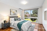 https://images.listonce.com.au/custom/160x/listings/5-ursula-close-wheelers-hill-vic-3150/892/01956892_img_08.jpg?R42rHU0SGUA