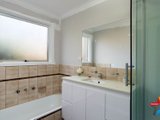 https://images.listonce.com.au/custom/160x/listings/5-valley-ho-chirnside-park-vic-3116/666/01524666_img_11.jpg?vJHHOjenlHs