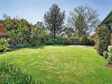 https://images.listonce.com.au/custom/160x/listings/5-venice-street-box-hill-south-vic-3128/974/01683974_img_08.jpg?yzXH-F01MPQ