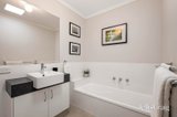 https://images.listonce.com.au/custom/160x/listings/5-view-street-woori-yallock-vic-3139/271/01970271_img_09.jpg?fv2iy72Jy2Q