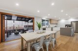 https://images.listonce.com.au/custom/160x/listings/5-viewmont-court-croydon-north-vic-3136/385/00678385_img_02.jpg?X-i0QgpeB9Q