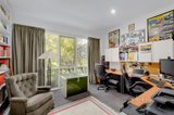 https://images.listonce.com.au/custom/160x/listings/5-vine-street-eltham-vic-3095/825/01094825_img_11.jpg?aip4dj2q3Ww